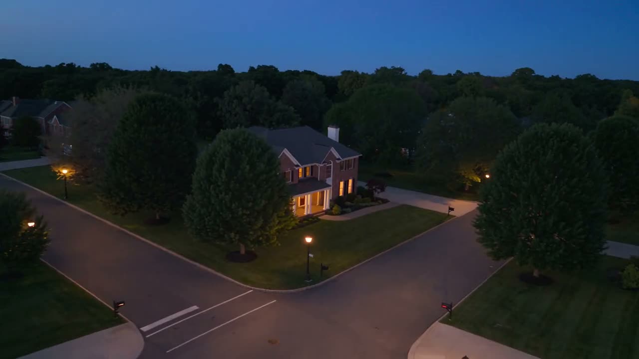 Featured listing exterior